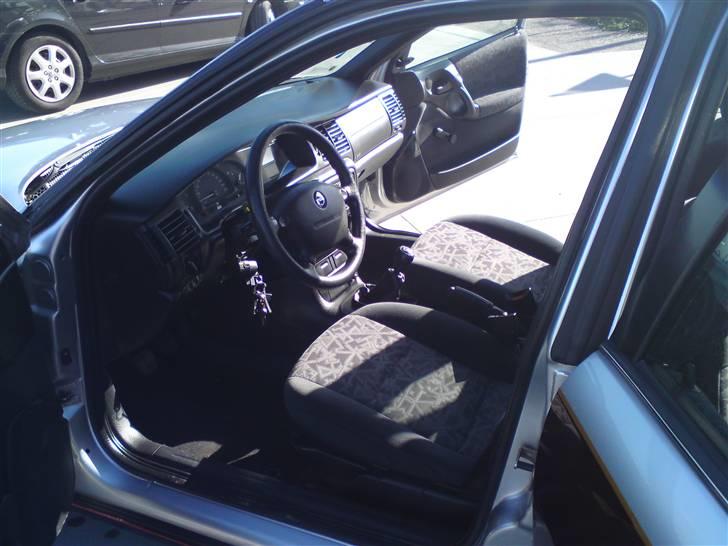 Opel Vectra B 1600 16V  SOLGT  billede 3