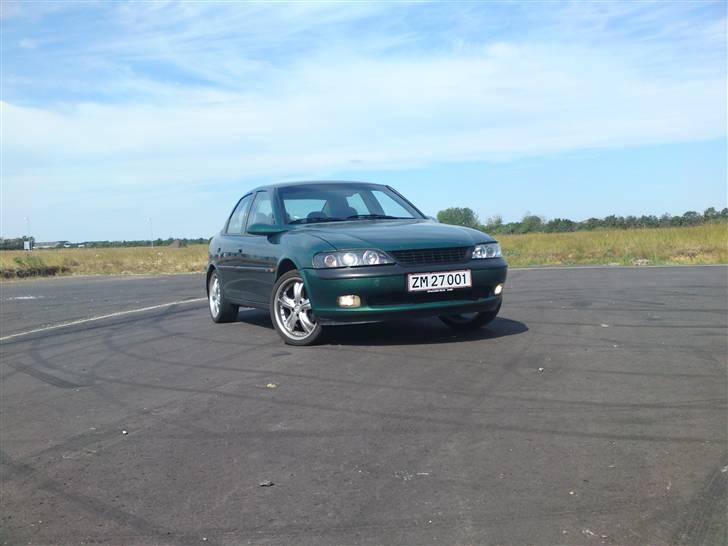 Opel Vectra 2.0 CD . Solgt billede 1