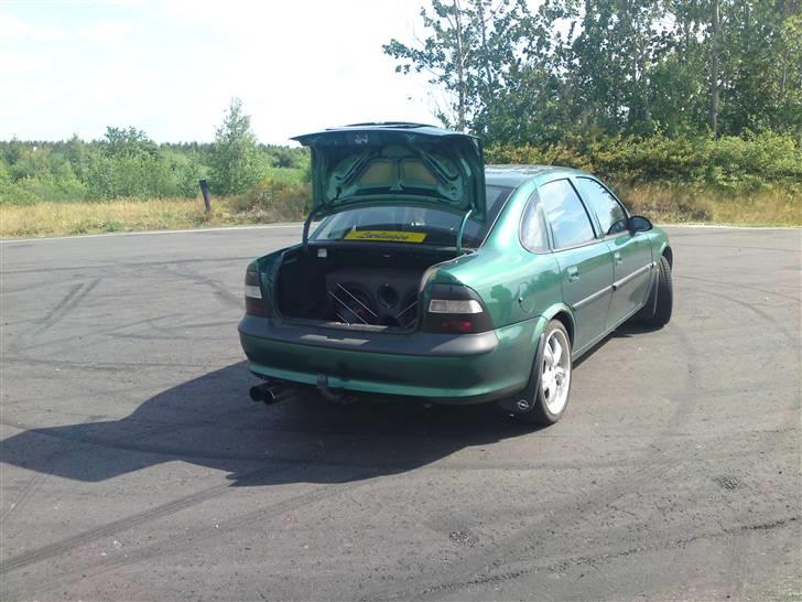 Opel Vectra 2.0 CD . Solgt billede 9