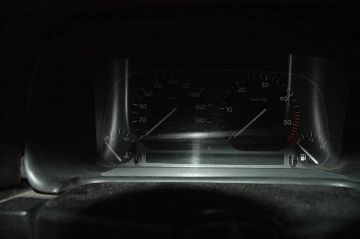 VW Vento >>SOLGT<< billede 7