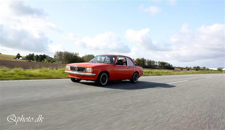 Opel Ascona b billede 8