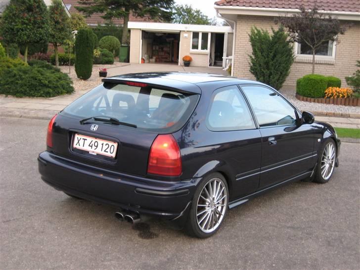 Honda civic 1,6 VTI 3dr (SOLGT) billede 3