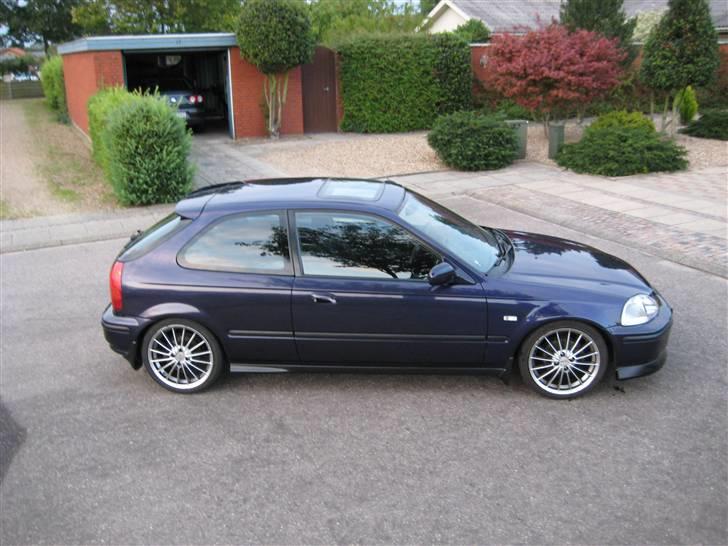 Honda civic 1,6 VTI 3dr (SOLGT) billede 9