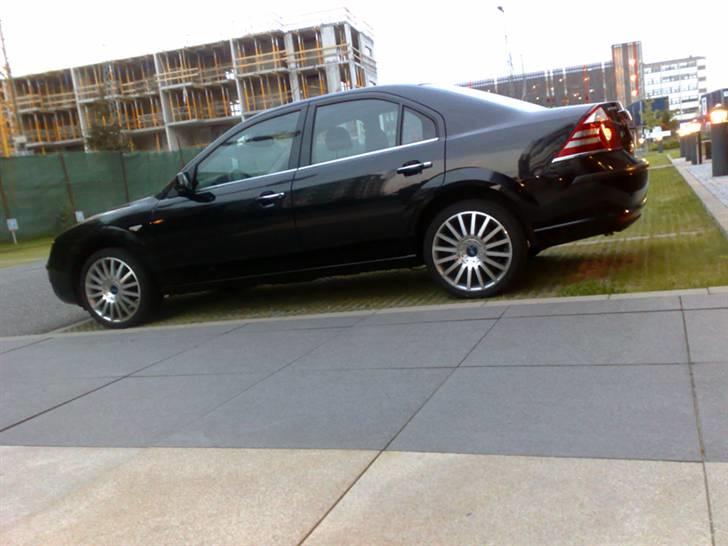 Ford Mondeo Ghia X billede 8