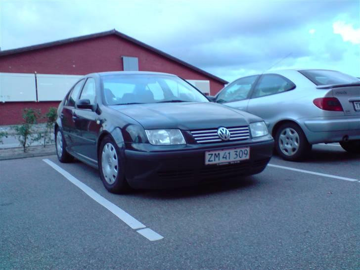 VW Bora solgt billede 1