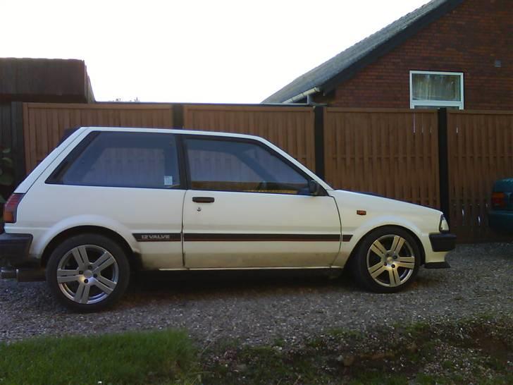 Toyota Starlet Turbo   billede 3