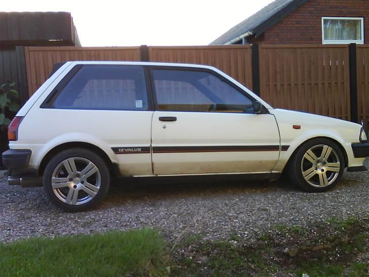 Toyota Starlet Turbo   billede 4