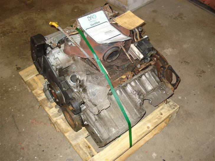 Ford Escort 1,8i Sport  - Motor fra autoophugger med km garanti: 196000 km. (Bil 205000 km) billede 5