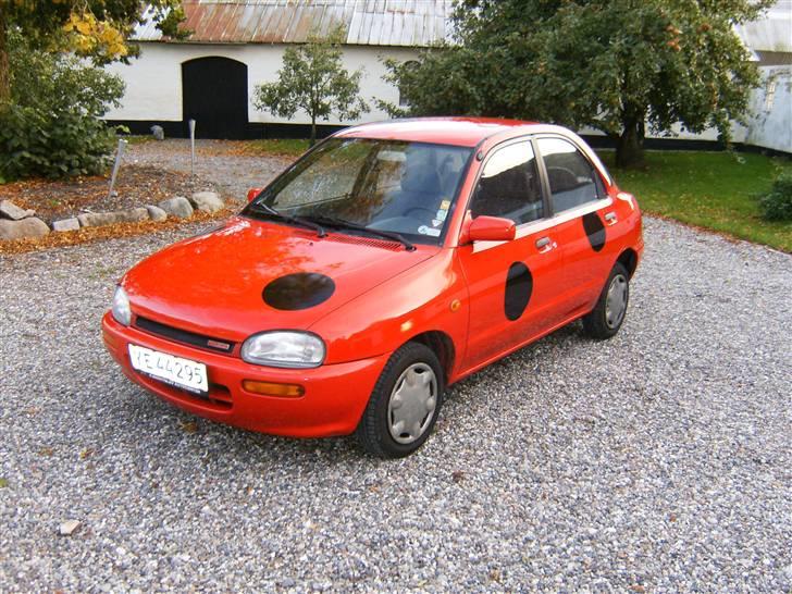 Mazda 121  *Solgt* billede 1