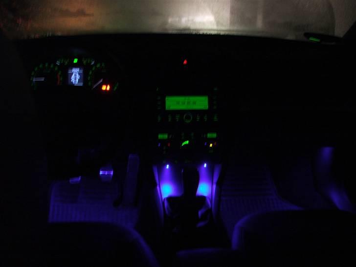 Skoda --octavia rs-- -  4 dioder i hver siden.. og  to oppe ved gearstangen billede 11