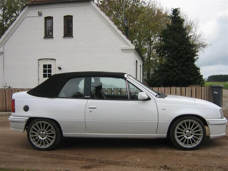 Opel kadett e cabriolet SOLGT! billede 1