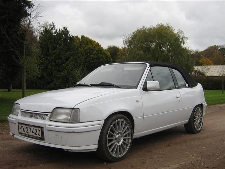 Opel kadett e cabriolet SOLGT! billede 2