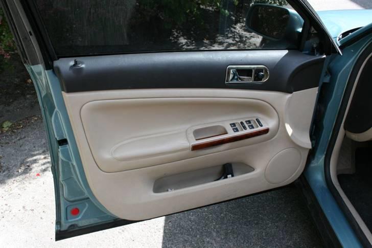 VW Passat 1.9 tdi  SOLGT billede 8