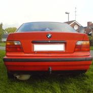 BMW 316i, e36