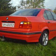 BMW 316i, e36