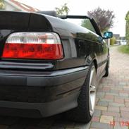 BMW 318i Cabriolet (SOLGT)