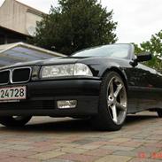 BMW 318i Cabriolet (SOLGT)