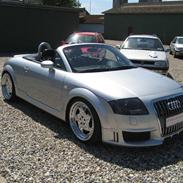 Audi TT Quattro Roadster