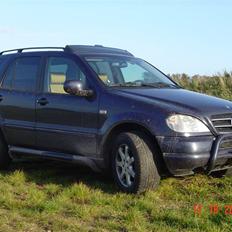 Mercedes Benz  ML 430 V8----solgt-----