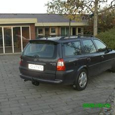 Opel vectra B wagon cd