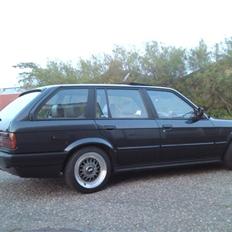 BMW 325i touring 