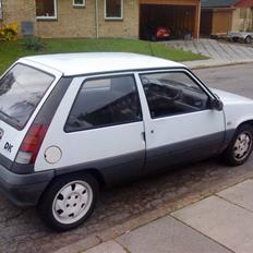 Renault 5 1.4i TILSALG 7000 