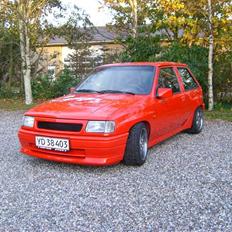 Opel Corsa a Gsi 