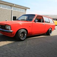 Opel kadett c 2,2 stc solgt