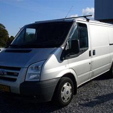 Ford Transit 300M