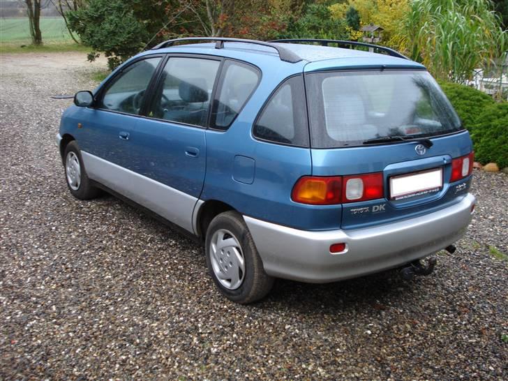 Toyota picnic billede 4