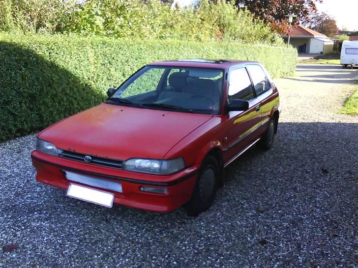 Toyota corolla e9 billede 2