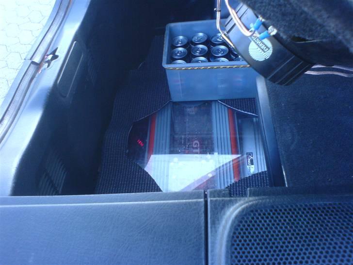 Mazda MX-3 (Solgt) billede 12