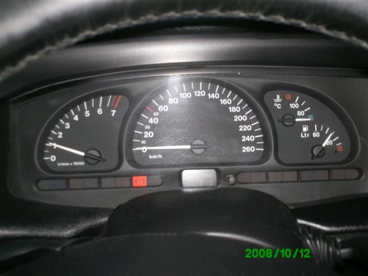 Opel vectra B wagon cd billede 6