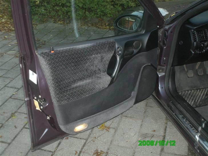Opel vectra B wagon cd billede 8