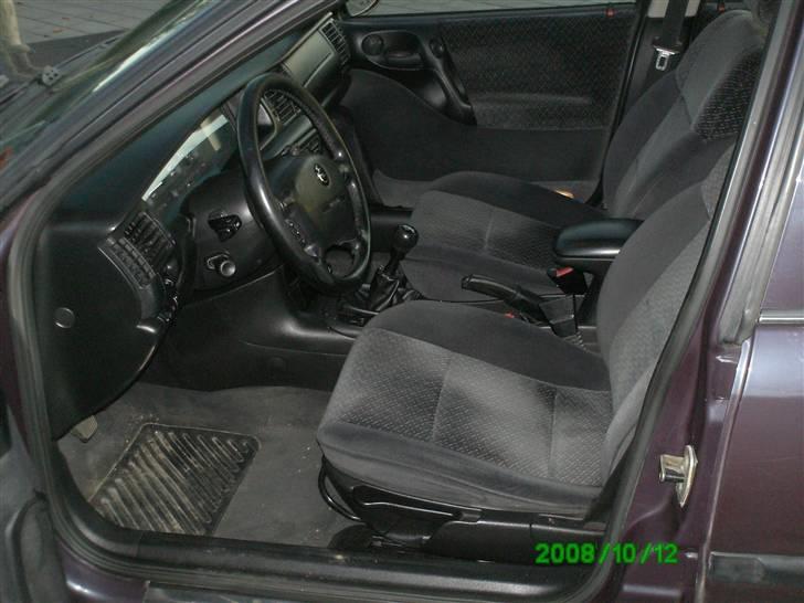 Opel vectra B wagon cd billede 9