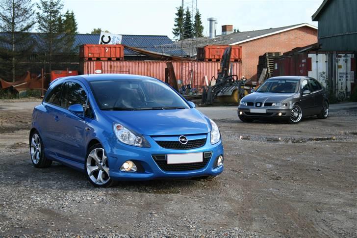 Seat Leon - Billede sammen med Daniel G´s Corsa Opc. :)  billede 13