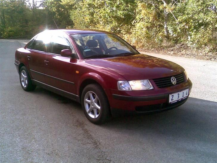 VW Passat 3B 1.6 Limousine billede 1