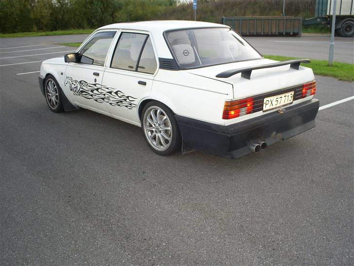 Opel Ascona C billede 6