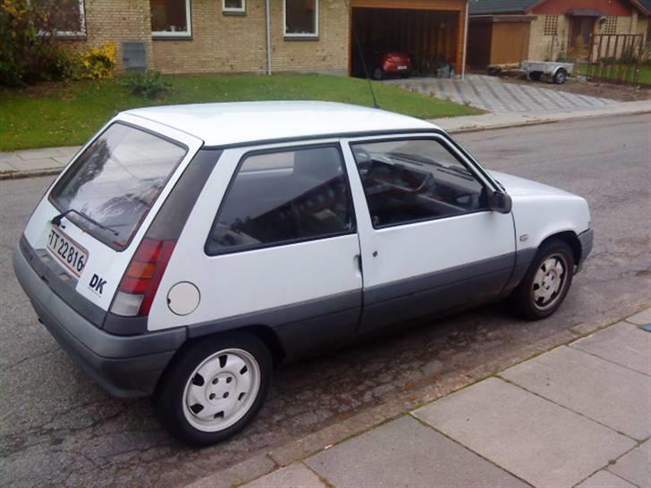 Renault 5 1.4i TILSALG 7000  billede 1