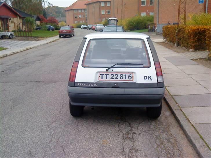 Renault 5 1.4i TILSALG 7000  billede 3