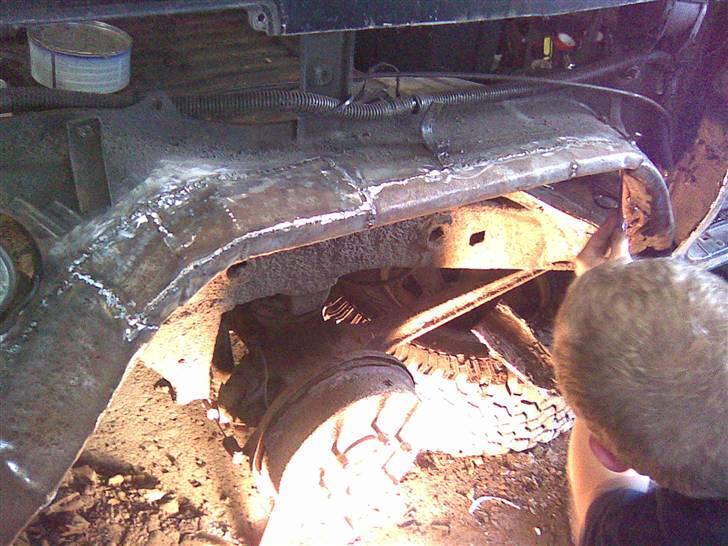 Toyota landcruiser lj 70 solgt - der er lidt meget men vi når nok det hele billede 8