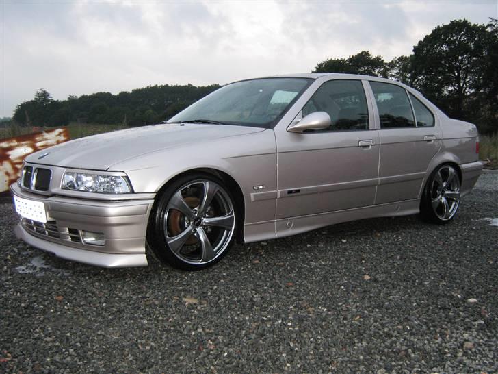 BMW 325i Solgt billede 20