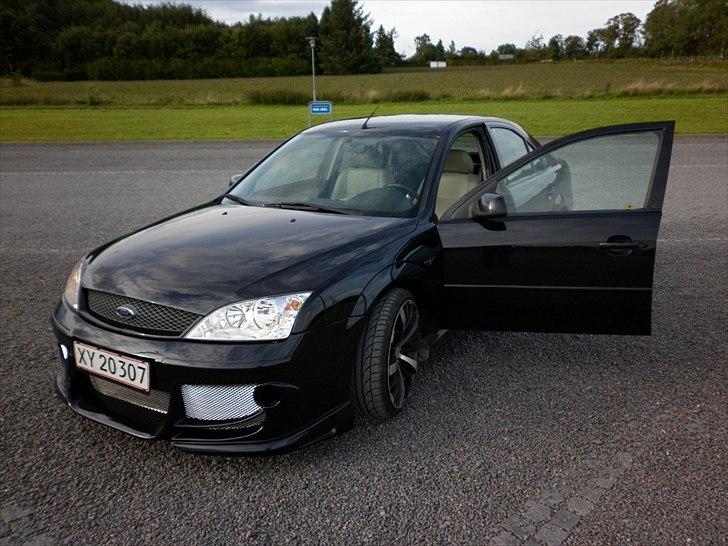 Ford Mondeo 2.5 v6 - Nyvasket ;-) billede 10