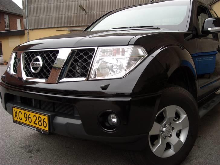 Nissan Navara SE (Solgt) billede 1