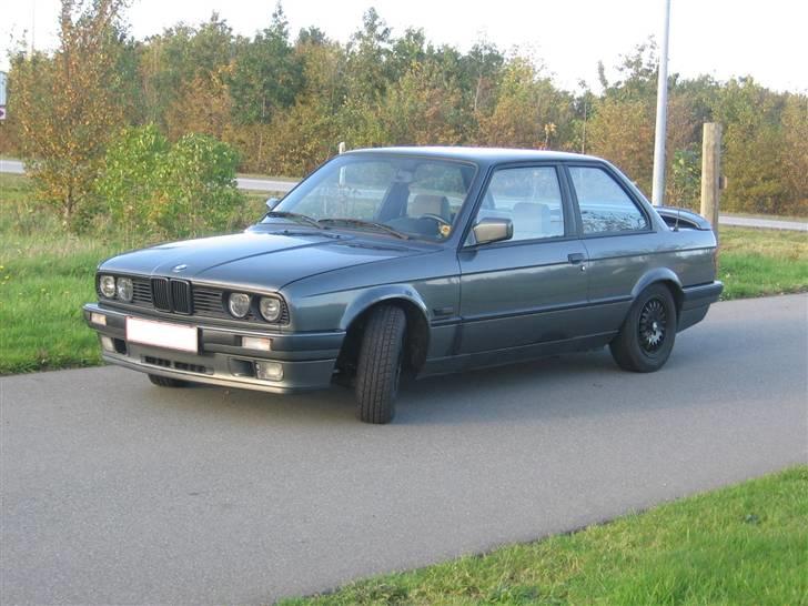 BMW e30 325 (solgt) billede 2