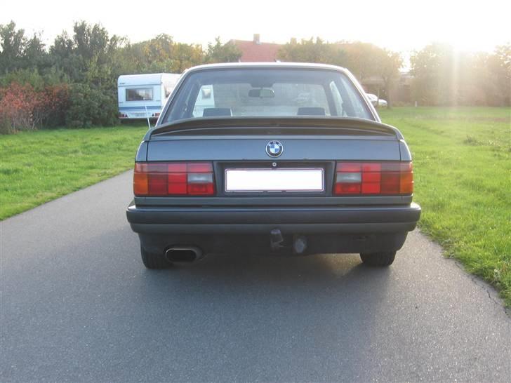 BMW e30 325 (solgt) billede 4