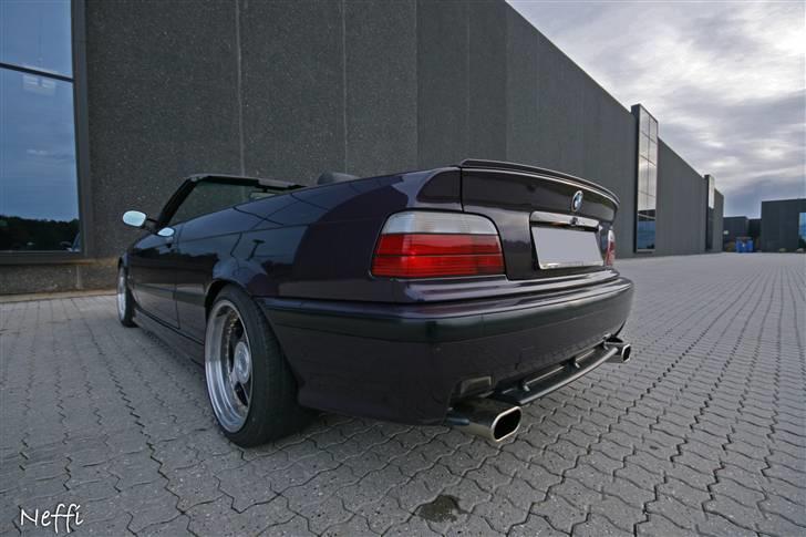 BMW 325i Cabriolet THE PEARL! billede 20