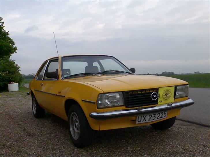 Opel ascona b  billede 20