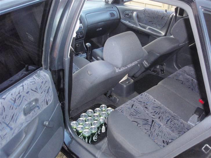 Mazda 323F GLX 1.8i 16v billede 3