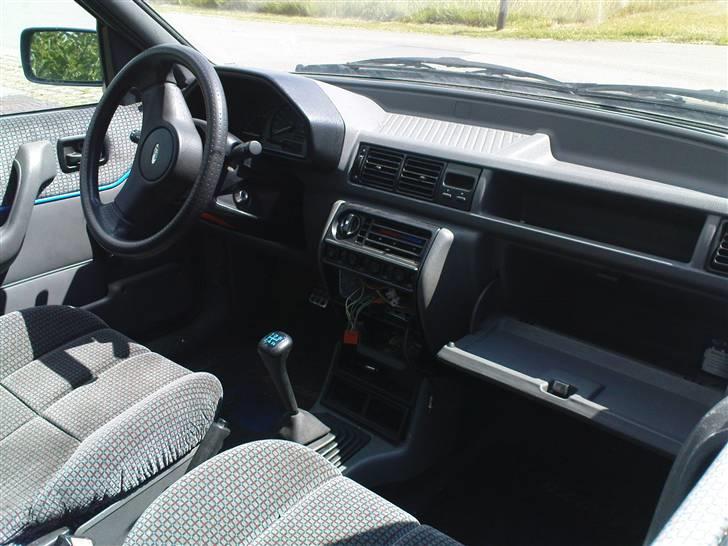 Ford Fiesta 1,6 xr2i (Solgt) billede 3